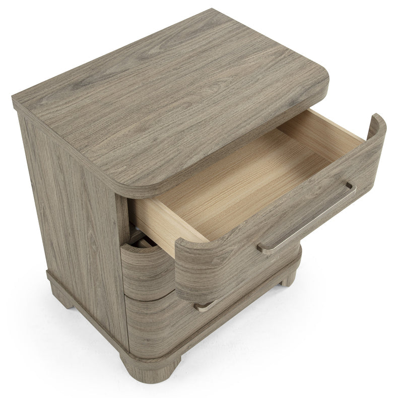 Veranda nightstand with three drawers