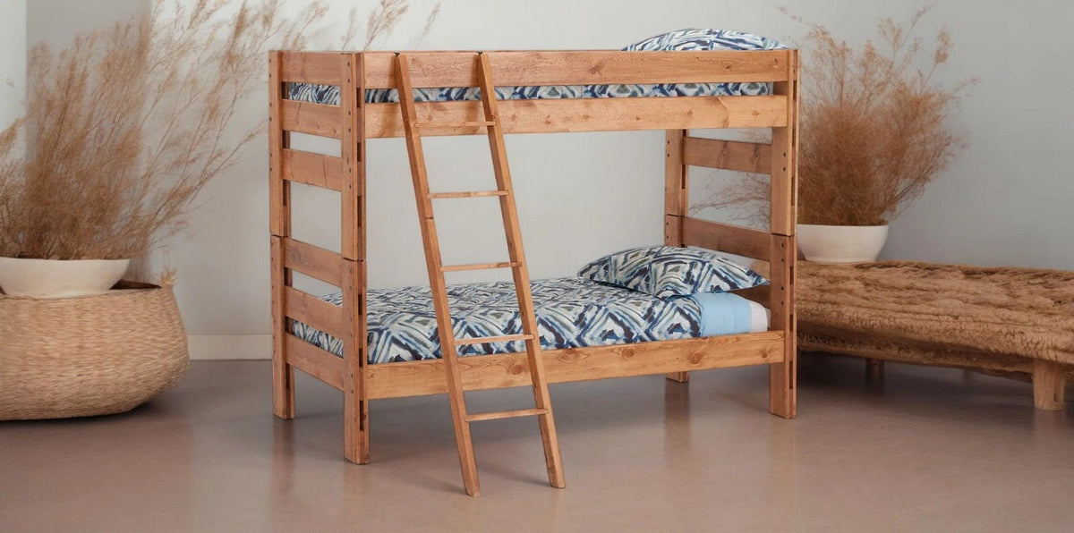 Durango Solid Pine Bunk Ladder - George's Furniture